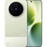 Vivo X300 Ultra Silver official image showing rear camera design and front display.